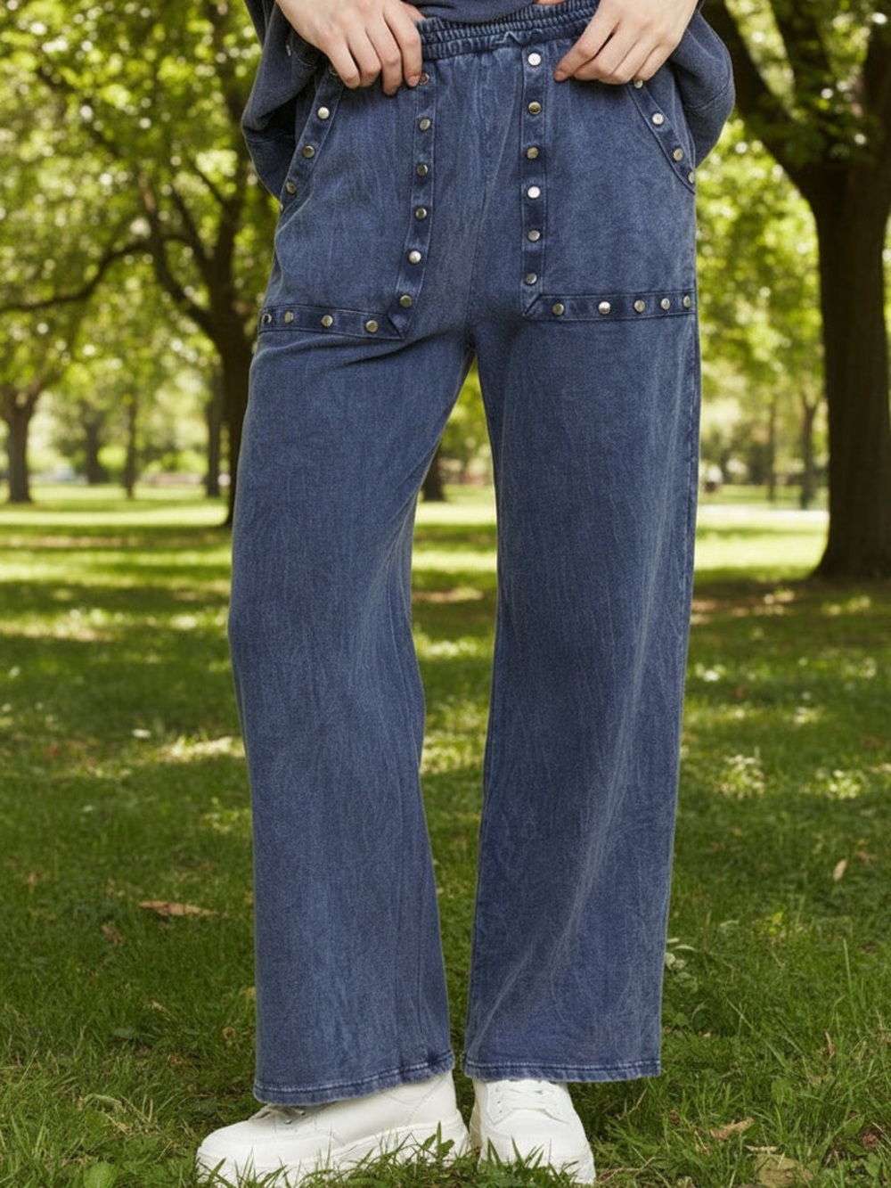 NWT Mineral Wash Studded Wide Leg Pants in Navy